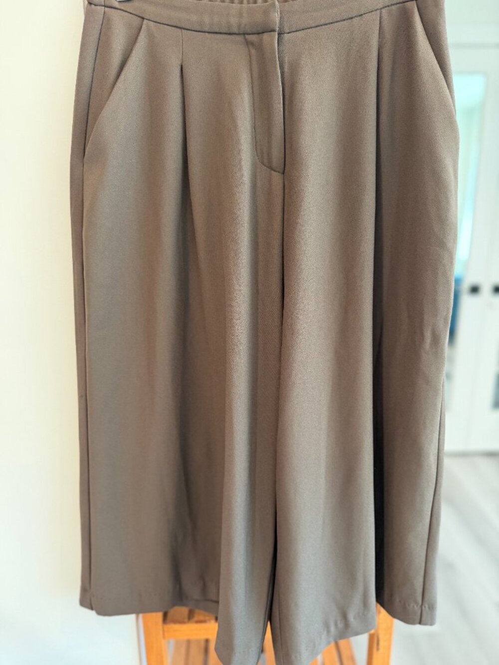 Olive Culottes by La Classe Couture in small